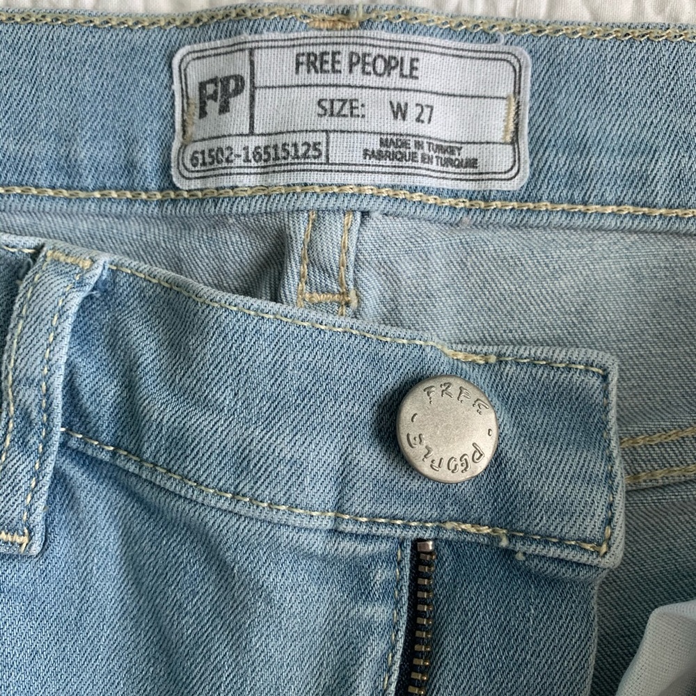 Free People Great Heights distressed ankle jeans size 27 - Picture 9 of 11